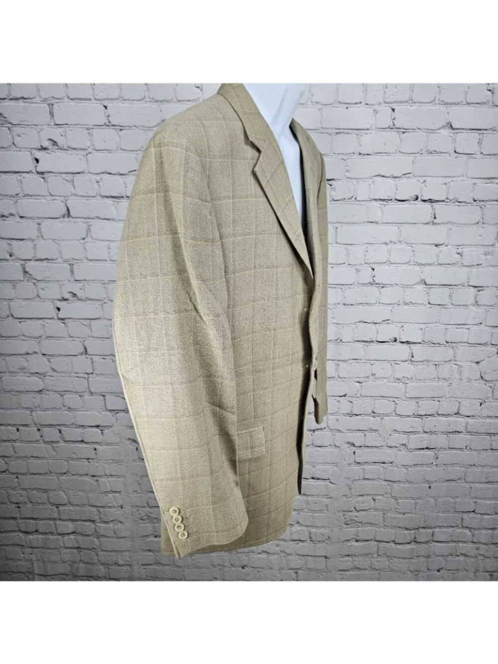 Stafford Beige Silk Wool Executive 3 Button Ventless Notch Blazer Sport Coat 42R